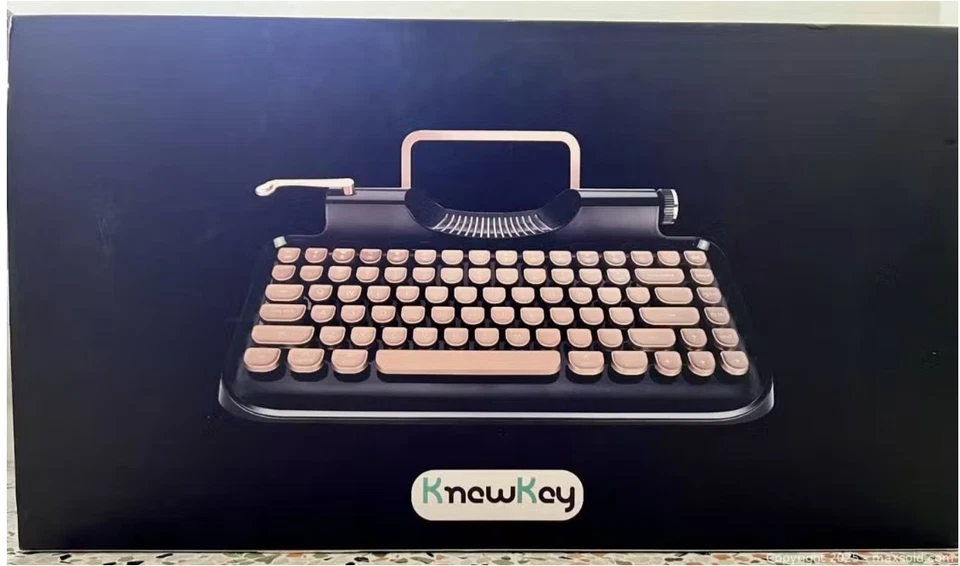 KnewKey RYMEK RetroStyle Mechanical Black/Gold Wired/Wireless Bluetooth Keyboard - Image 2 of 4