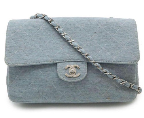 Chanel Matelasse Schultertasche Jeansblau Stoff Silber Hardware Gebraucht Aus Japan