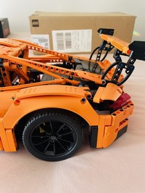 LEGO TECHNIC: Porsche 911 GT3 RS (42056) With Box And Manual (perfect Condition)