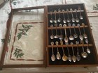 Vintage Souvenir Collector Spoons (24) With Glass Door Wooden Case — photo 2