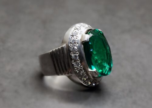 16 Carat Lab Created Deep Green Emerald Sterling Silver 925 Handmade Mens Ring - Picture 9 of 12