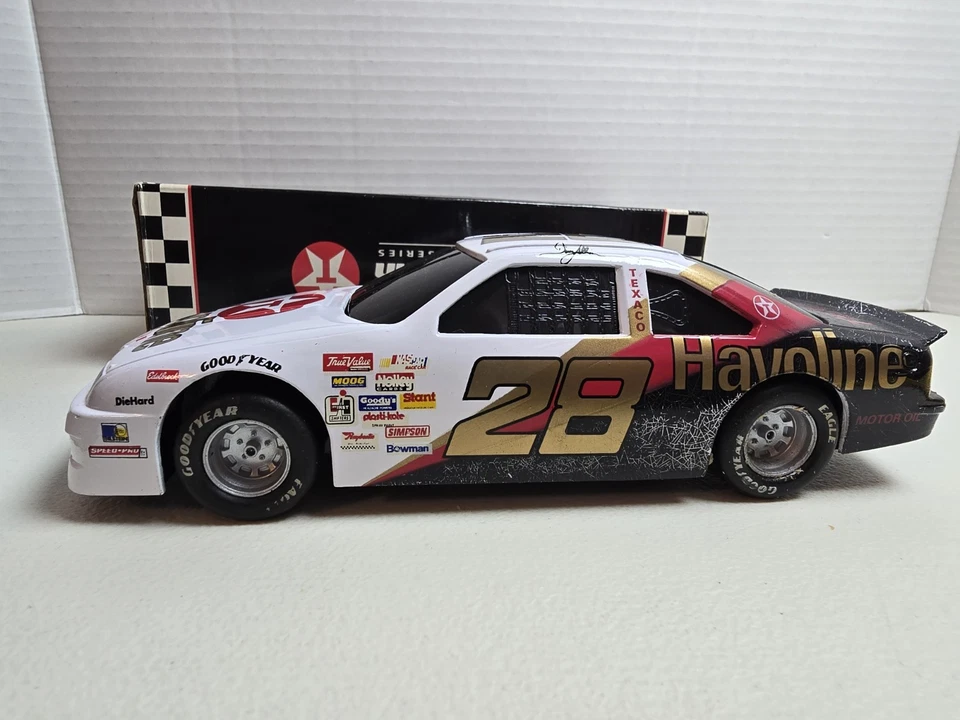 1/24 #28 Davey Allison 1993 edición Havoline Ford Thunderbird Racing Champions Foto 3 de 4