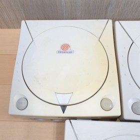 LOT 3 Sega Dreamcast White Console JUNK for parts NTSC-J Japan