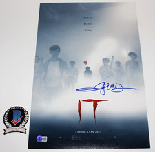 DIRECTOR ANDY MUSCHIETTI SIGNED 'IT' 12x18 MOVIE POSTER 5 BECKETT BAS COA PROOF