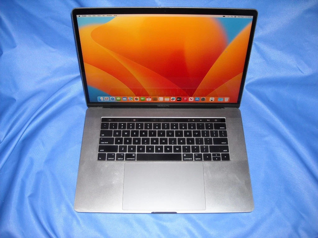 Las mejores ofertas en Portátiles Apple MacBook Pro 2017 de 15,4