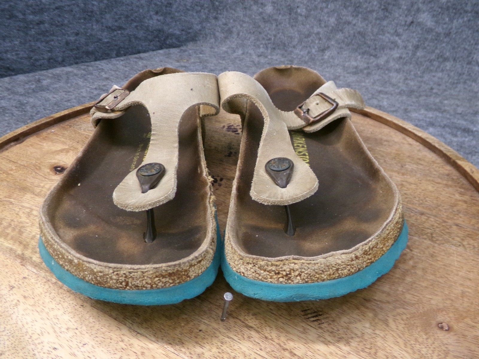 SAOLA Sandali Birkenstock Gizeh tabacco pelle oliata suola color verde acqua taglia 40 US 9 reg.