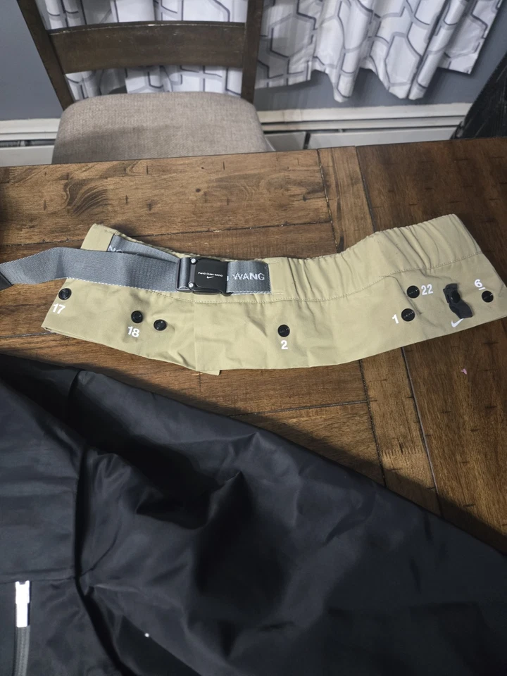 Chaqueta Nike X Feng Chen Wang Pro Transform negra para hombre talla mediana DV3999-068 Foto 3 de 4