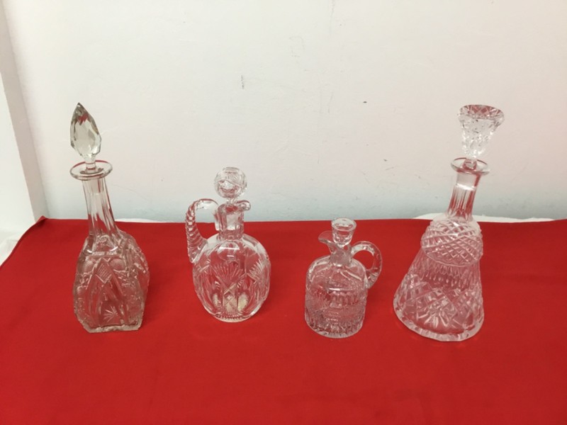 Lot of 4, Crystal Liquor Decanter Bottles, Cut Crystal Stopper, (MM1777)