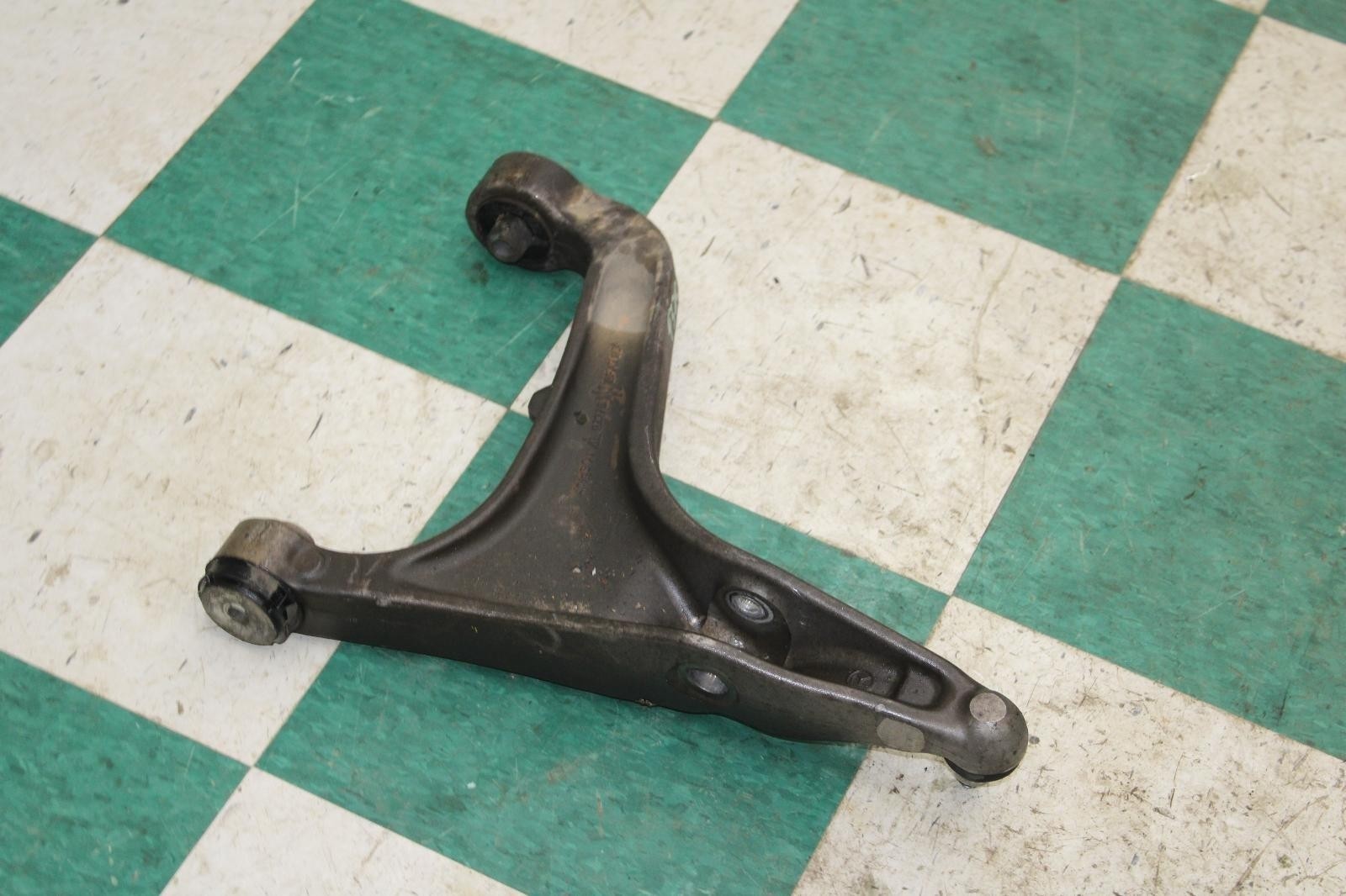14-17 Ghibli RF RH Right Passenger Front Side Lower Control Arm Factory OEM WTY