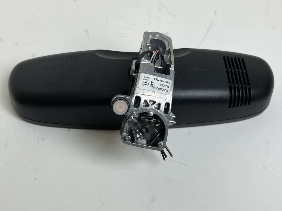 2013 Land Rover LR2 Rear View Mirror Automatic Dimming Black OEM - Image 4 of 4