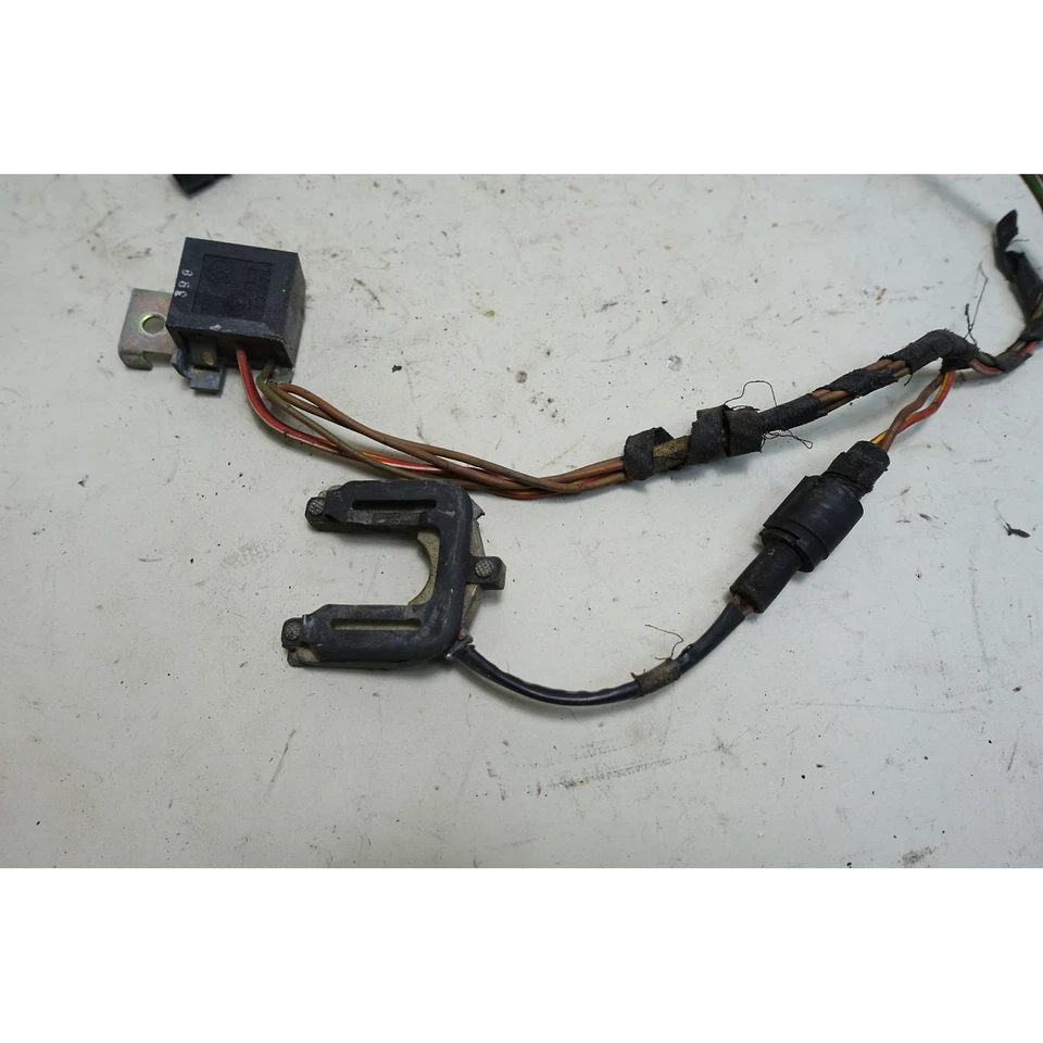 1984-1993 BMW E30 3-Series E28 Factory Door Lock Heater with Wiring Harness OEM - Image 2 of 4