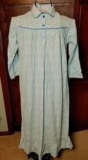 Vtg 20th Century Wear 100 Soft Cotton Flannel Granny Nightgown Floral Sz Small
