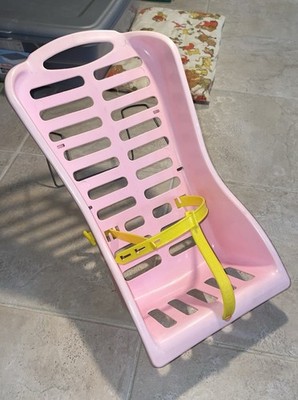 Vintage 1967 Doll Carrier With Padding & Wire Stand Rare Find