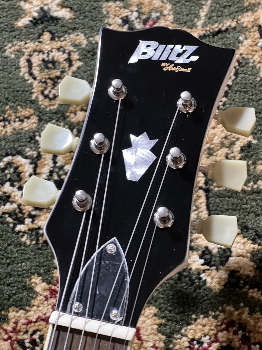ギター BLITZ BY ARIAPROII BSG-STD White Blitz by Aria Pro II BSG-STD SG Type Electric Guitar White