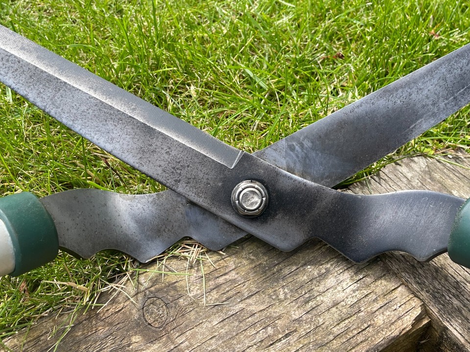 Spear & Jackson Kew Gardens Edging Shears Garden Lawn Grass Edge