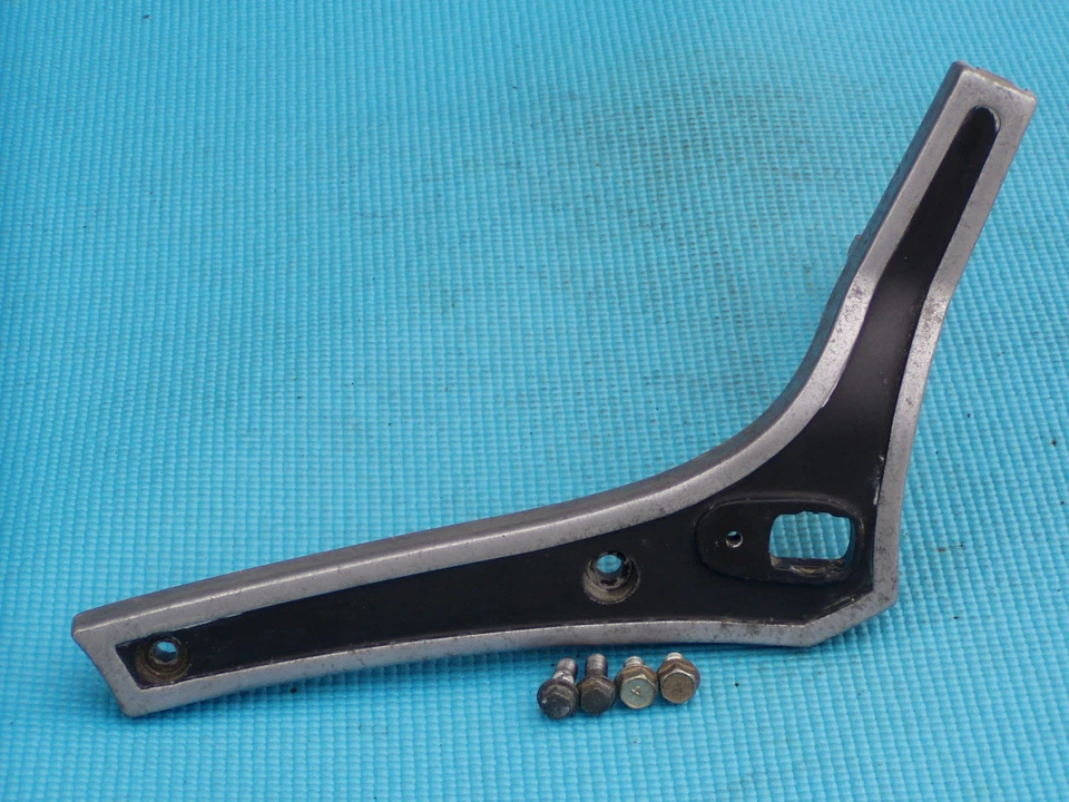 84-85 Kawasaki ZN1100 ZN700 LTD eje inferior izquierdo cuadro empuñadura Foto 4 de 4