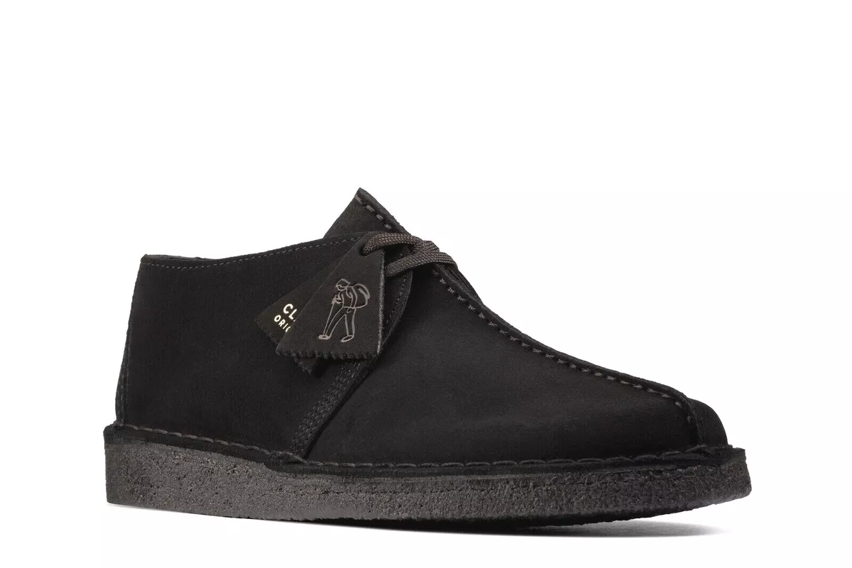 Clarks desert trek hi black leather sale
