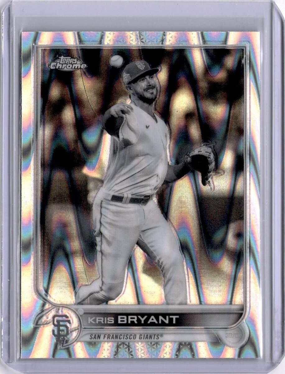 2022 Topps Chrome Sonic Kris Bryant #9 Black & White RayWave