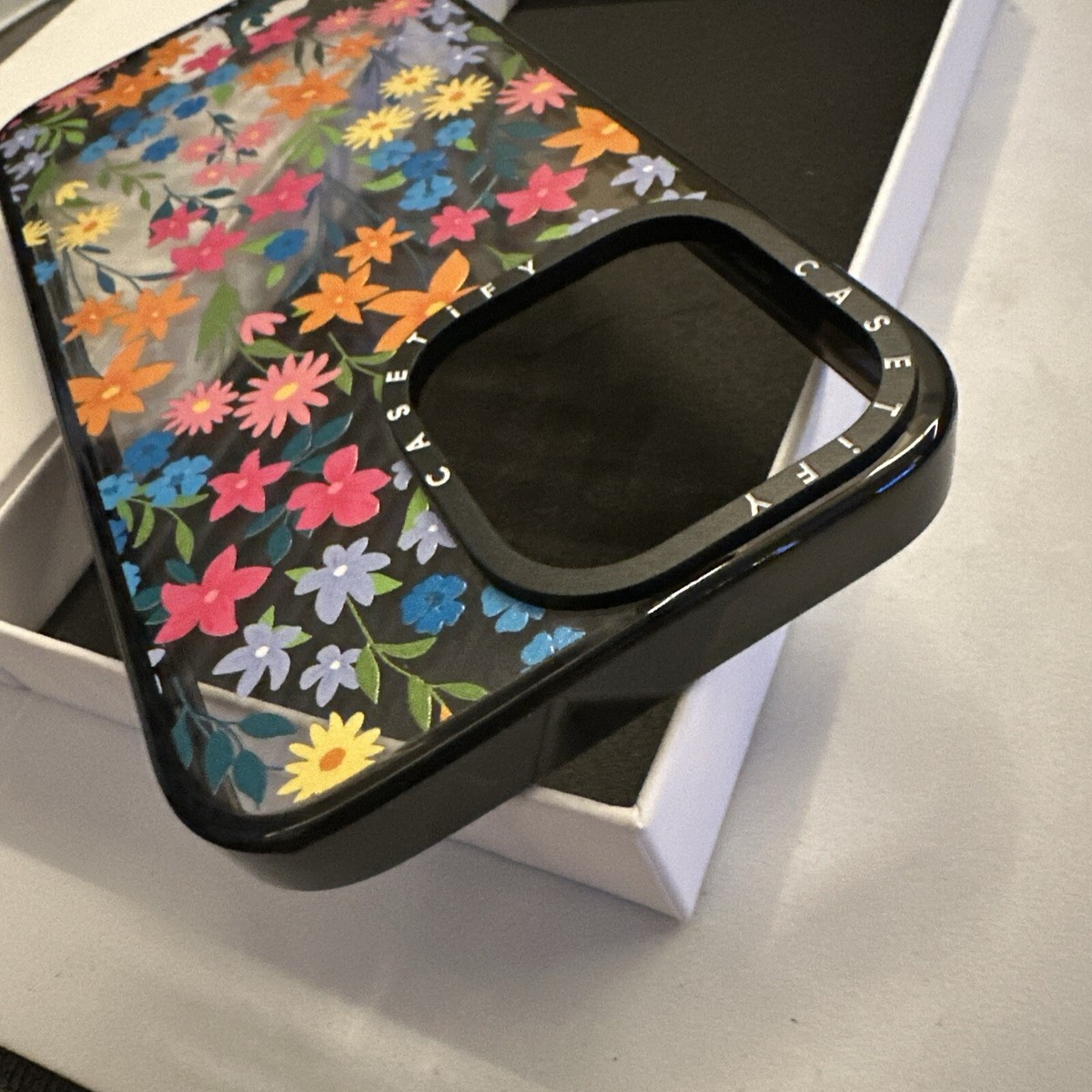 Casetify Impact Case Black iPhone 15 PRO Max Bright Spring