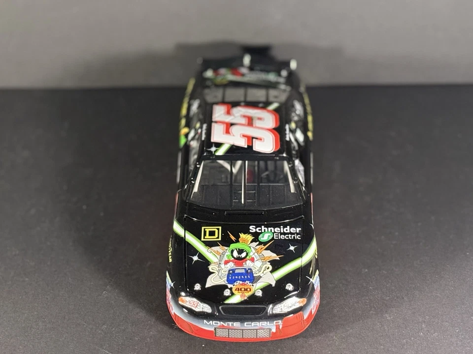 Acción 1:24 Bobby Hamilton #55 Looney Tunes 2002 revancha Marvin the Martian Foto 3 de 4