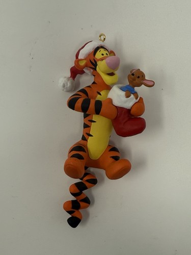 Bouncing Through The Snow 2012 Hallmark Disney Winnie The Pooh Ornament QXD1061 - Picture 4 of 7