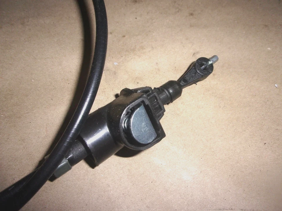 83-87 CAMARO Z28 FIREBIRD TRANS AM V8 305 4 BARREL DETENT CABLE 700R4 NEW Y-228 - Image 3 of 4