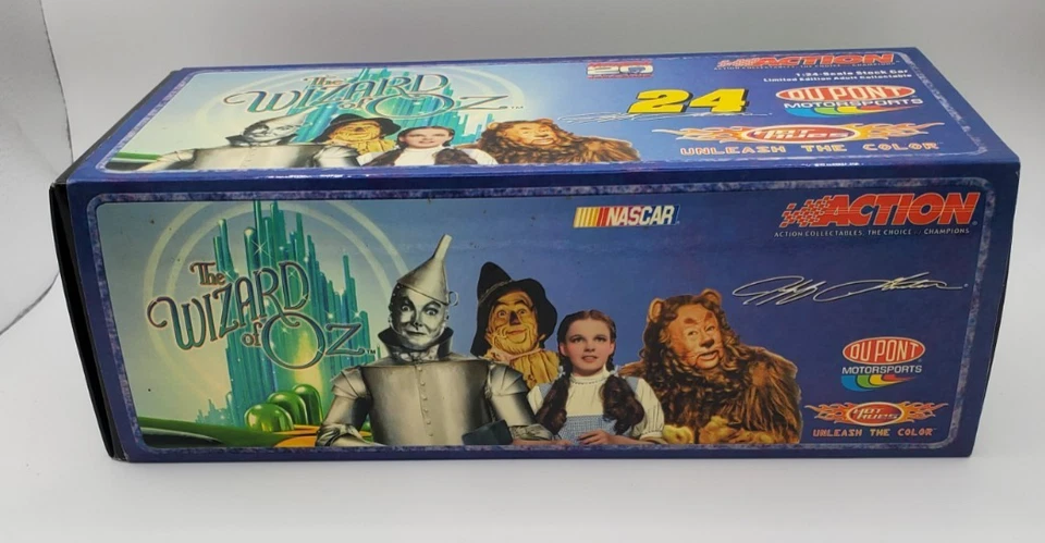 Jeff Gordon #24 Dupont Wizard of Oz 1/24 Scale Chevy Monte Carlo Action 2004 - Image 2 of 4