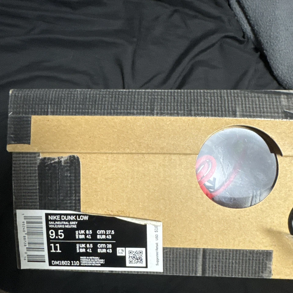 Size 9.5 - Nike Off-White x Dunk Low Lot 06 of 50 - Image 2 of 4