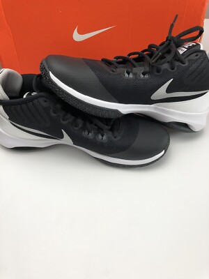 Women s Nike Air Versatile Size 8
