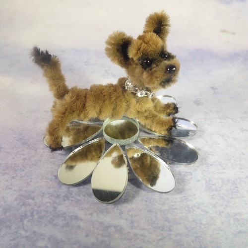 Dollhouse Miniature Handmade Chenille Puppy Dog Mirrored Stand Collectible Figur - Imagen 6 de 16