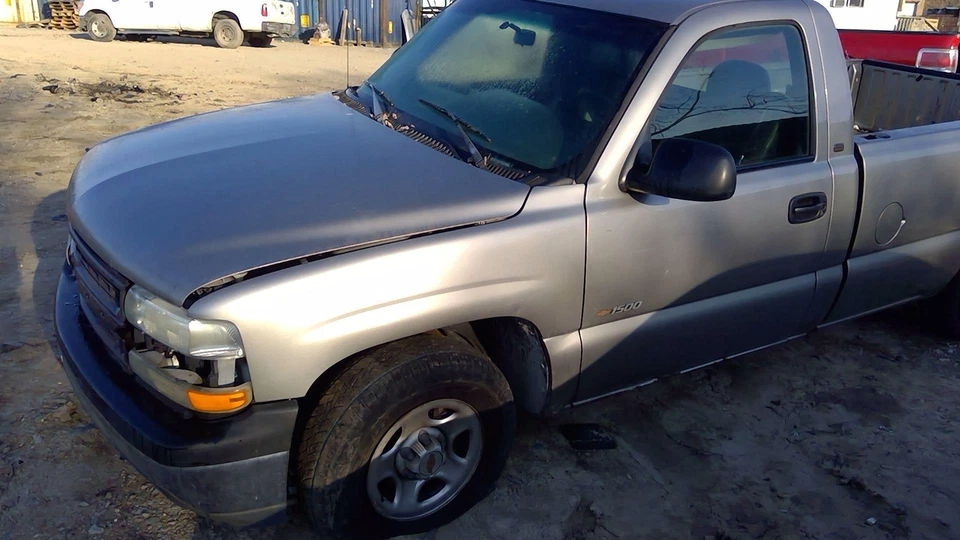 Радиатор 99 00 01 02 03 04 CHEVY SILVERADO 1500 - Изображение 3 из 3