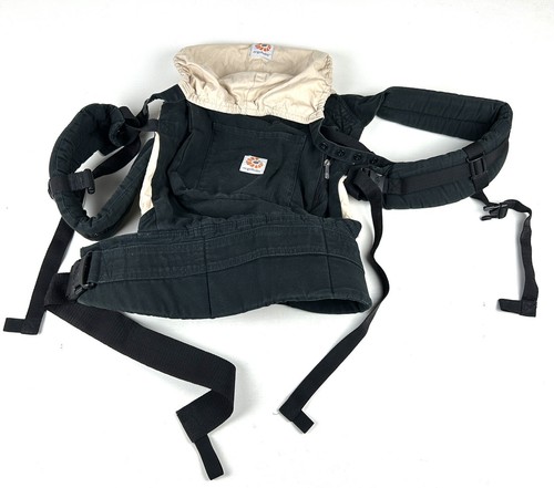 ErgoBaby Ergonomic Baby Carrier Black And Camel Tan - 第 1/4 張圖片