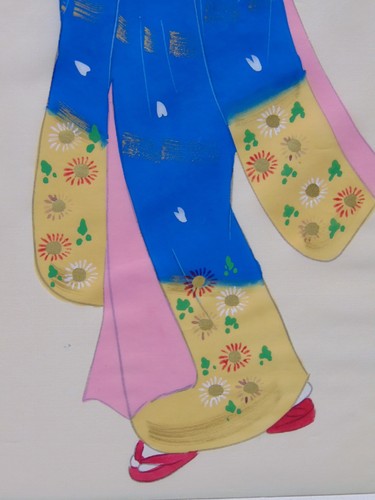 VINTAGE ASIAN JAPANESE GEISHA PAINTING OLD ON SILK BLUE KIMONO SIGNED FLOWERS - Picture 6 of 8
