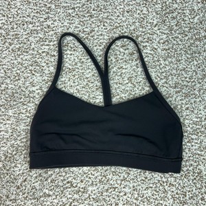 Lululemon Sports Bra Womens 6 Black Flow Y Nulu Yoga Gym Workout Athletic Logo