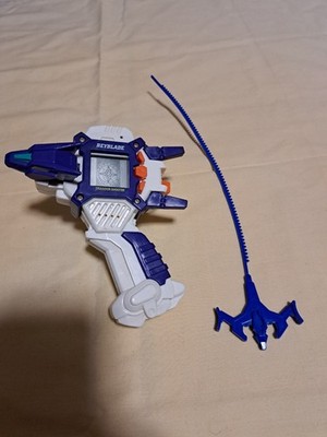 Beyblade Launcher Hasbro 2001   Original Plastic Generation   Blau/Weiß