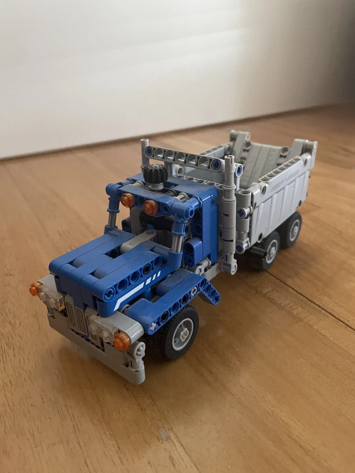 LEGO Technic 42023 Construction Crew, foto 2 de 5