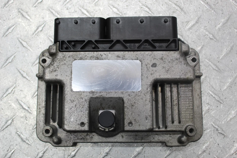 BMW R1200GS ADVENTURE 2010 caja ecu Foto 2 de 4