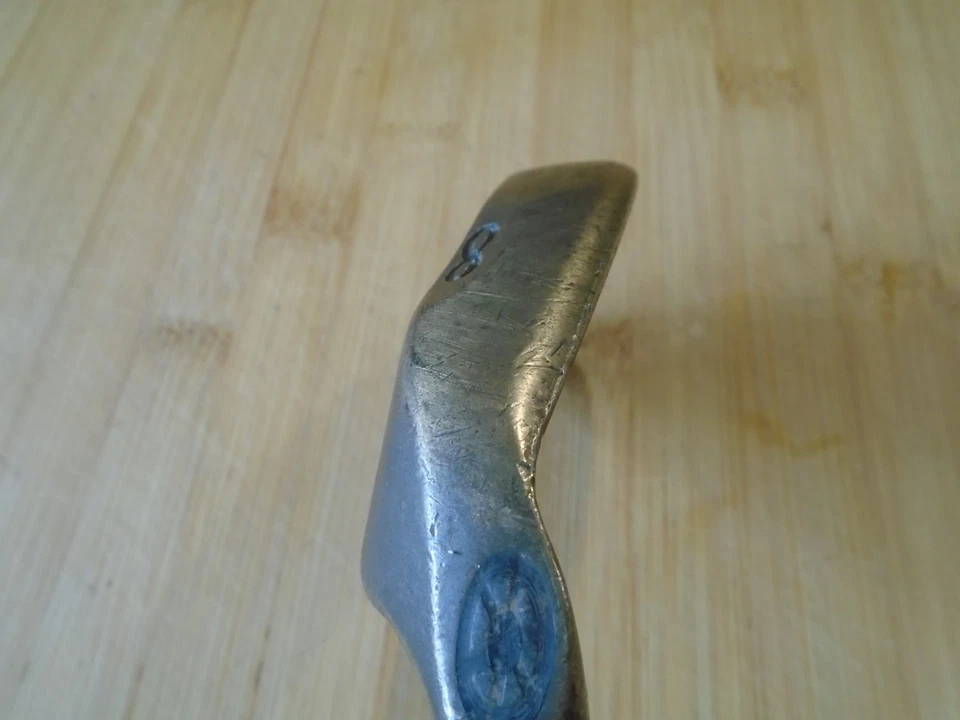 PRE~LOVED LADIES CALLAWAY 8 IRON ~ LADIES  FLEX GRAPHITE SHAFT ~ RIGHT HANDED - Image 4 of 4