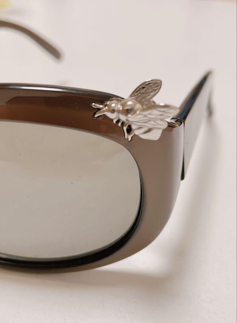 VIVIENNE WESTWOOD Orb Bee Motif Sunglasses Brown VW-7727 PB VIVIENNE WESTWOOD Orb Bee Motif Sunglasses Brown VW-7727 PB