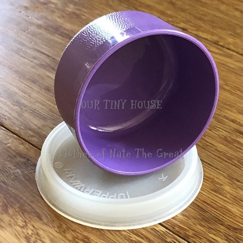 Vintage Tupperware Smidgets Pill 1 oz Mini Travel Container Purple NOS 1463, 201 - Picture 3 of 3
