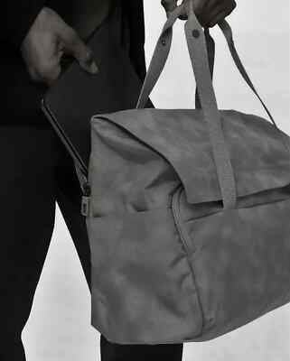Lululemon Early Embark Large Duffel Messenger Laptop Computer Bag Nylon