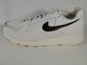 fog skylon 2 light bone