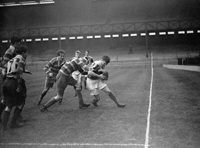 Rugby Union Harlequins v Richmond Edward Horsfall of Harlequins is- Old Photo