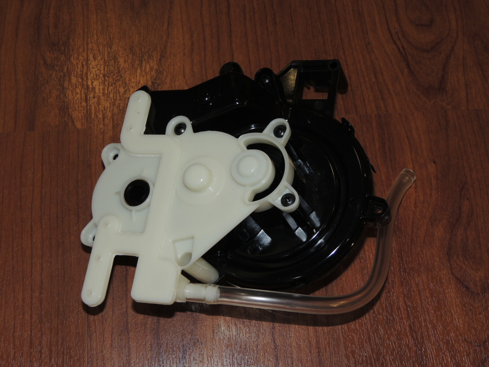 OEM Hoover Scrub Elite FH50251 Turbine Assembly 440003860 524189  