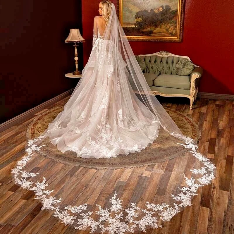 Chapel-Length Veil With Lace Appliques