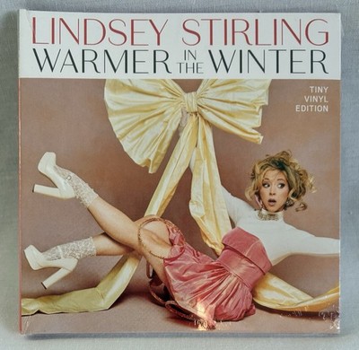 IN HAND!! Lindsey Stirling & Sabrina Carpenter Warmer In The Winter 4'' Single