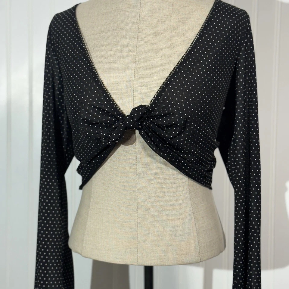 Top corto Trixxi a lunares con corbata frontal L negro blanco manga larga gótica coqueta Y2K Foto 2 de 4
