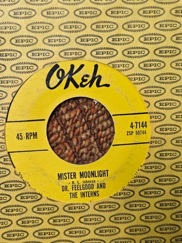 45 RPM Dr Feelgood OKEH 7144 Mister Moonlight BEATLES VG+