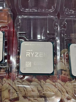AMD Ryzen 7 5700X3D R7 CPU Socket AM4 Zen 3 96MB L3 Desktop CPU