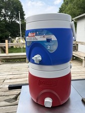 Cooler Beverage Jug Stackable 2009 Coleman 2 Gallon Party Stacker Blue w/ Faucet